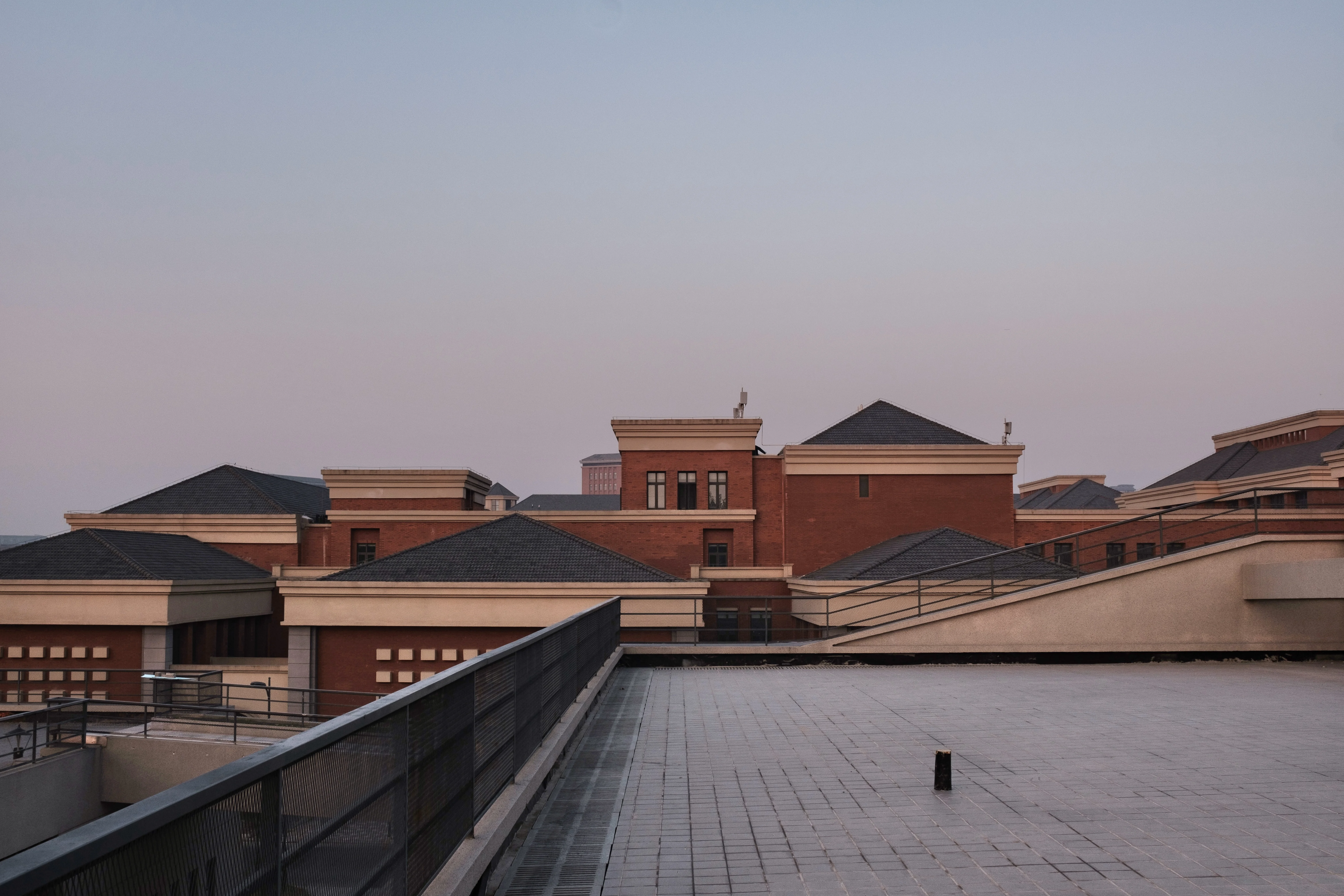 Stillness & Form / 01